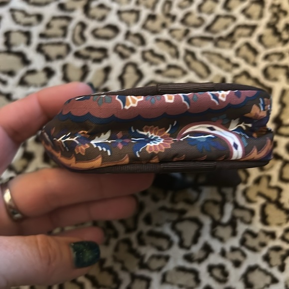 🐾 4 for $20 Lesportsac wristlet great condition - Picture 4 of 6